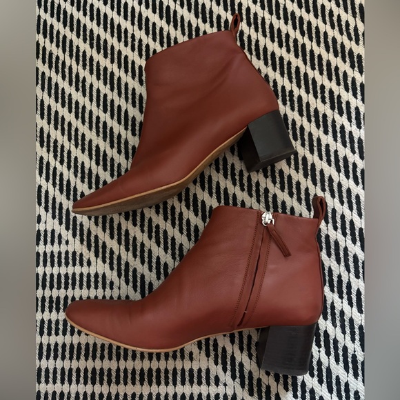 Everlane The Day Genuine Leather Ankle Boot in Brick - Sz 8.5. Great condition! - Picture 2 of 12
